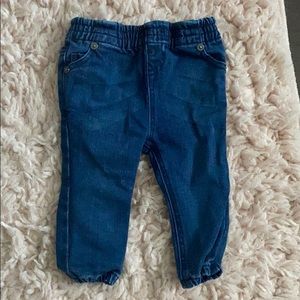 Burberry 6M baby jeans